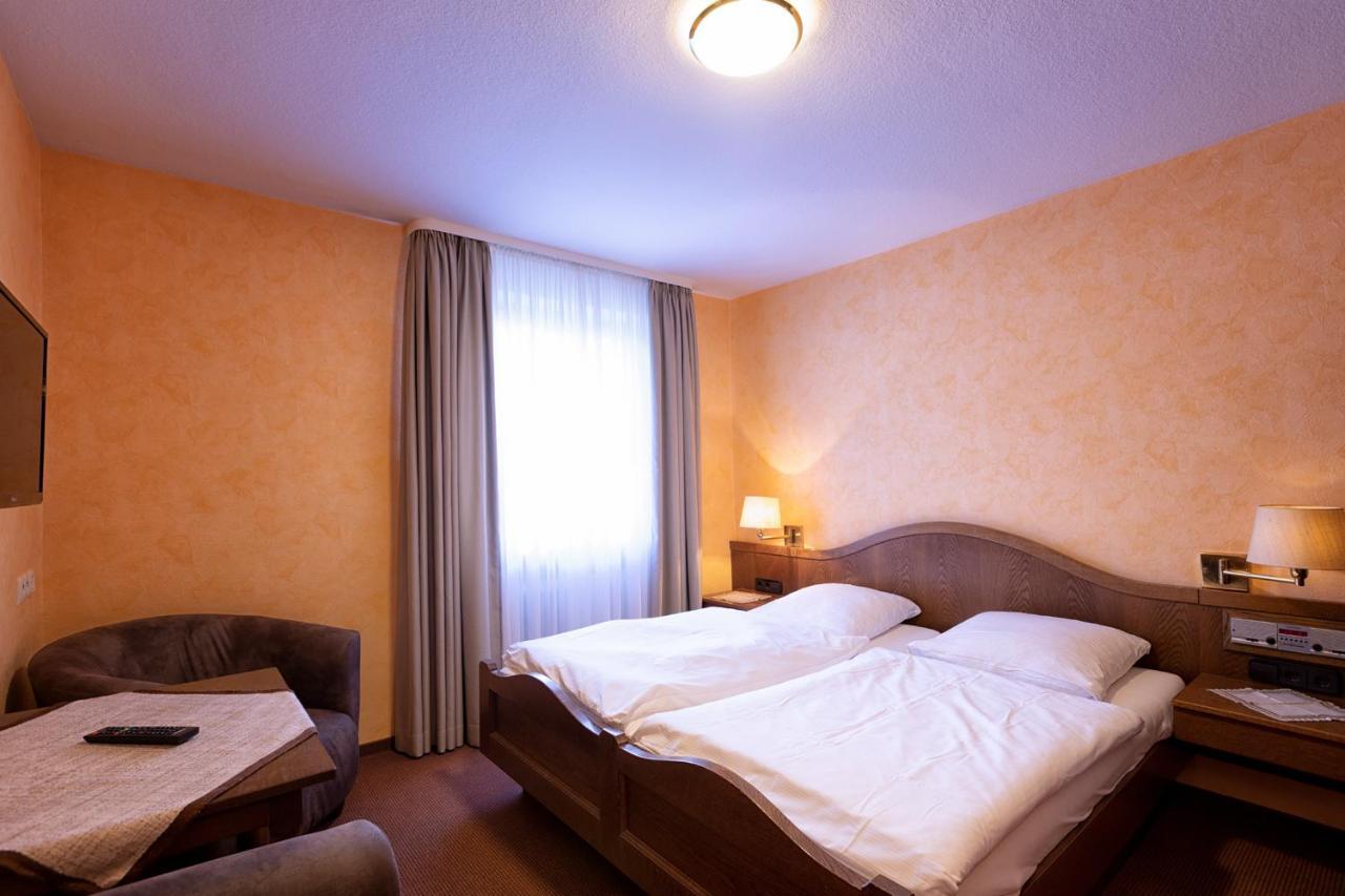 Hotel Hotel-restaurant Weinhaus Grebel 3*