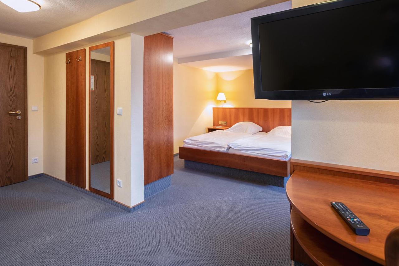 Hotel-restaurant Weinhaus Grebel Hotel