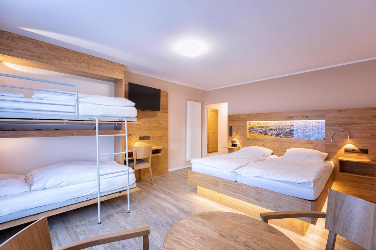 Hotel-restaurant Weinhaus Grebel 3*